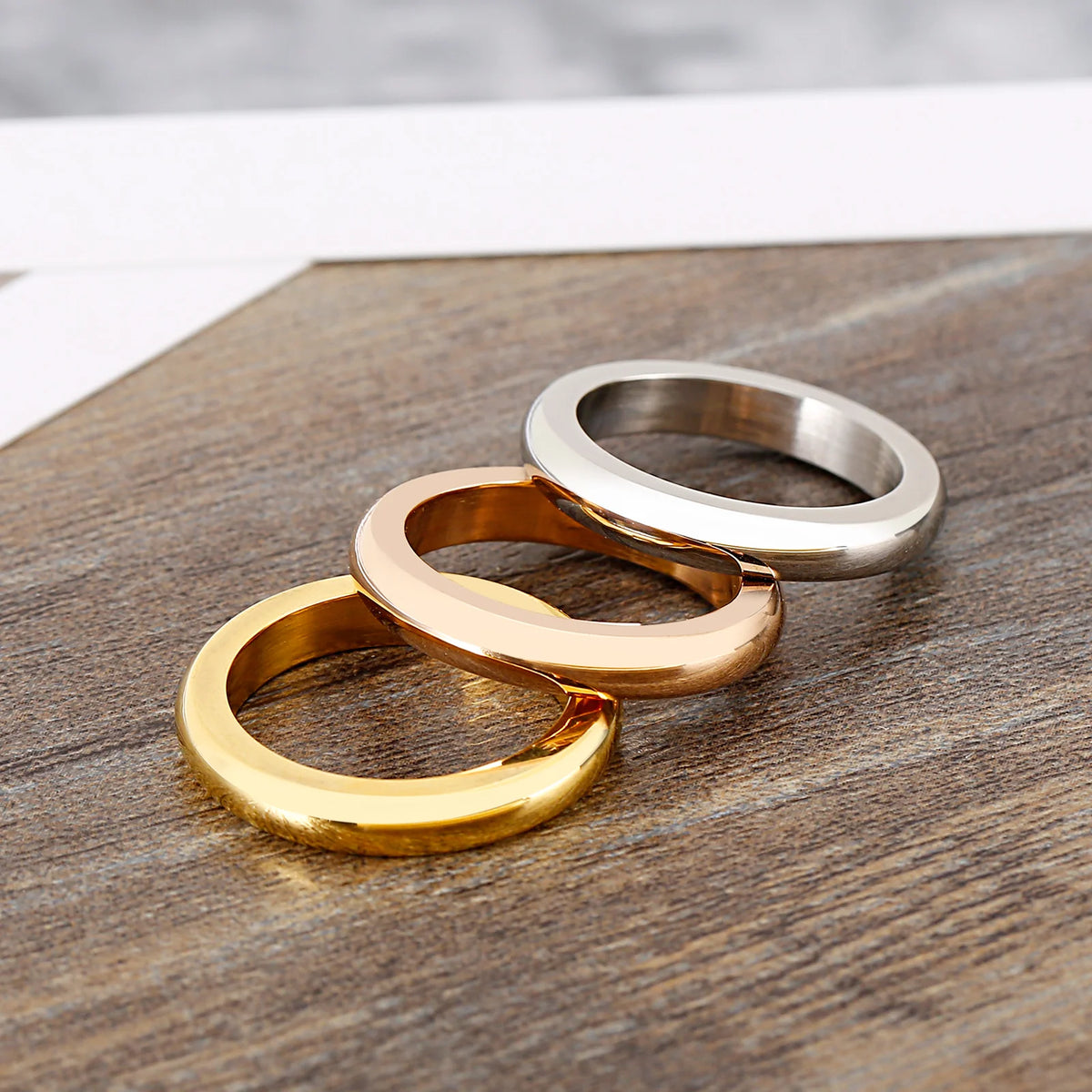 Three-Tone Stacking Trio