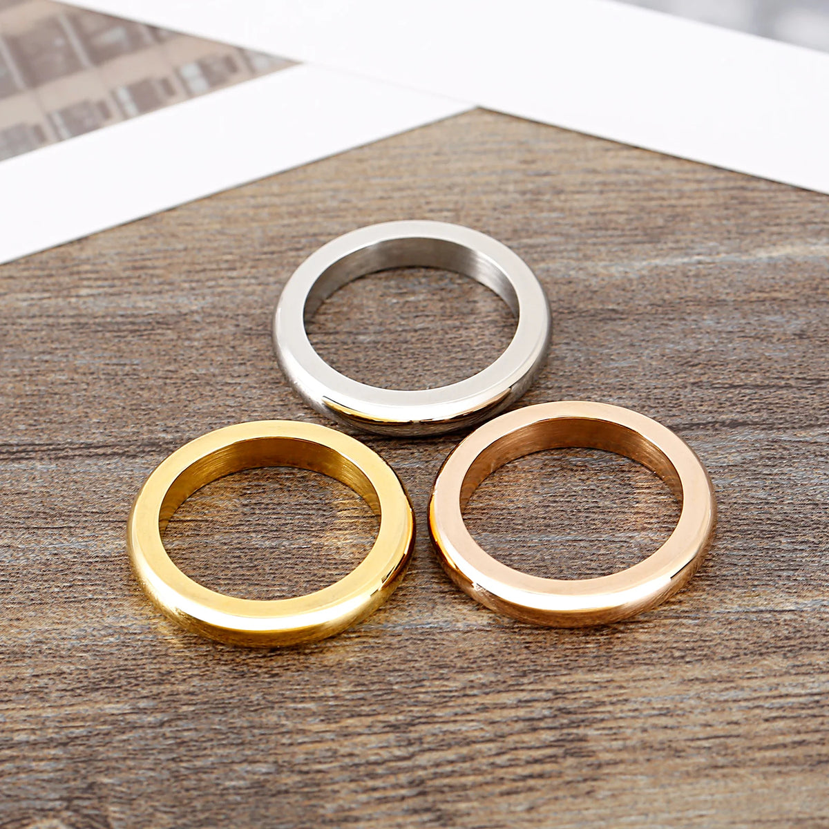 Three-Tone Stacking Trio