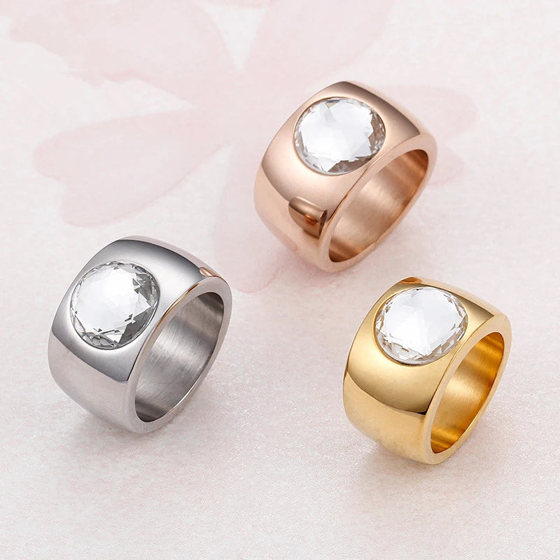Glacier Cocktail Ring in silver, rose gold and gold