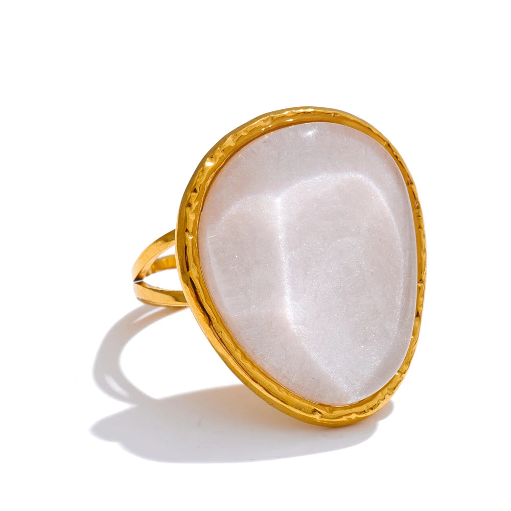 Pearl White