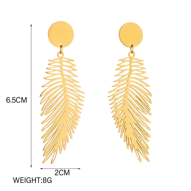 Gilded Plume Earrings size guide: 6.5 cm long, 2 cm wide