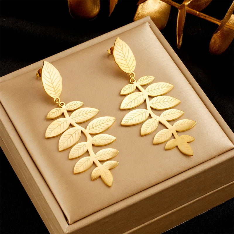 Golden Laurel Earrings