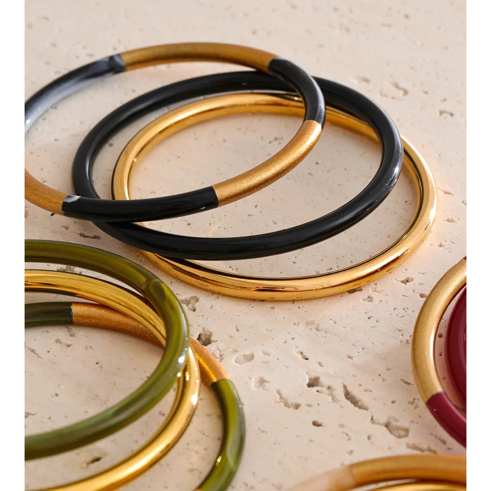 Bangle trio on stone