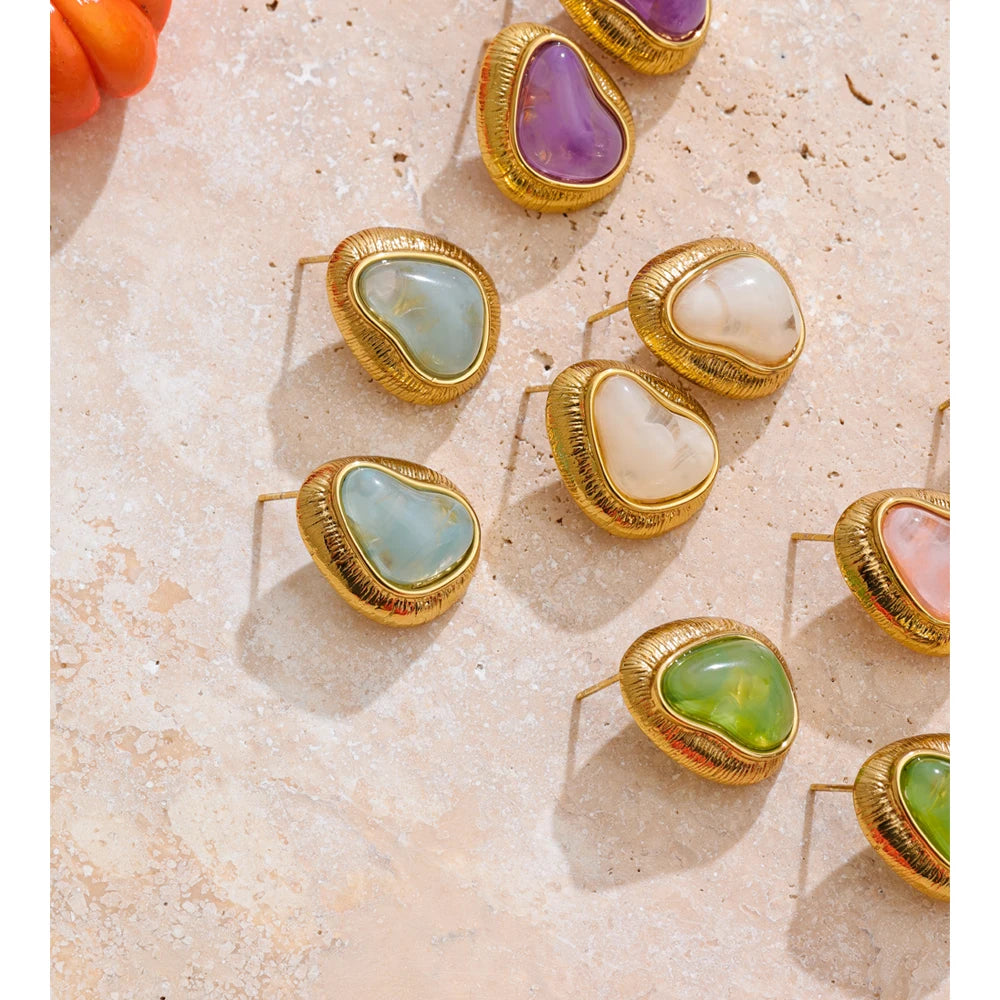 Sorbet Studs detail