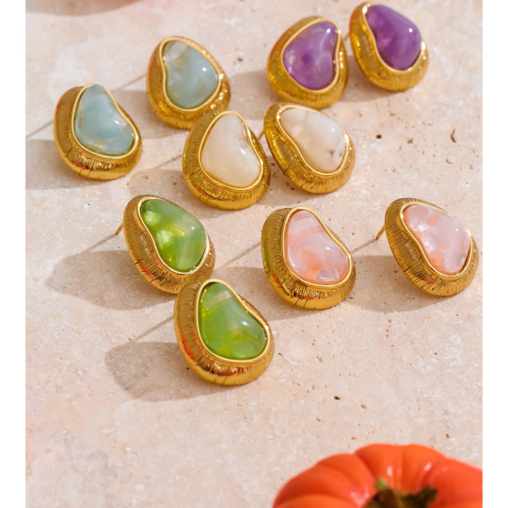 Sorbet Studs on stone