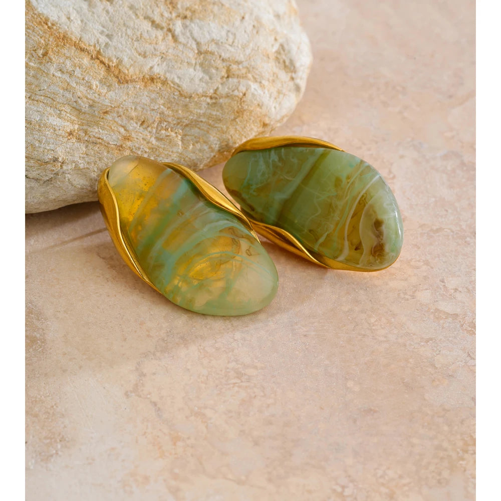 Pebble Studs green