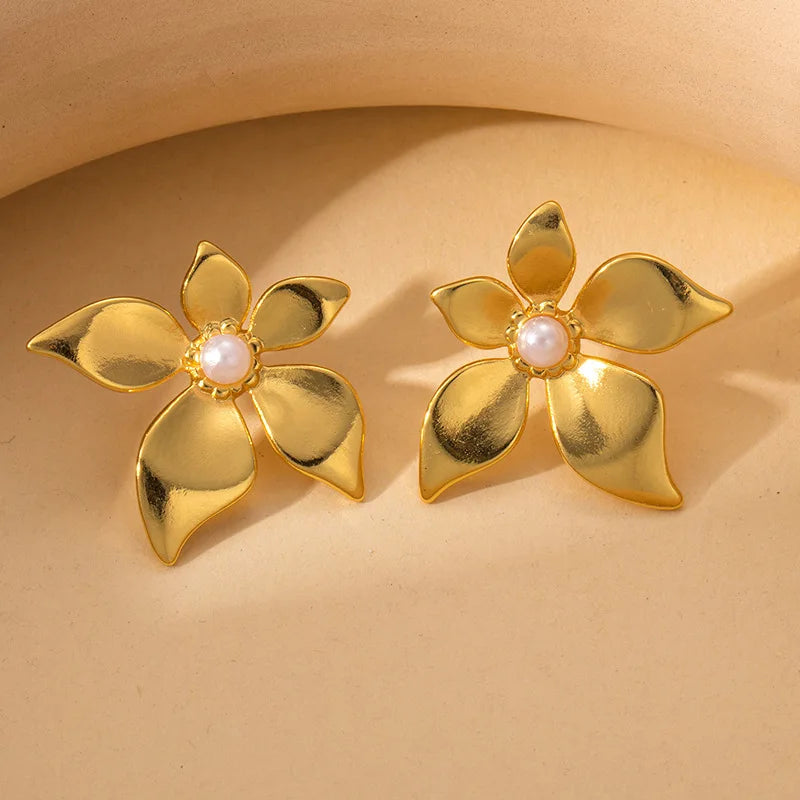 Jasmine Pearl Studs