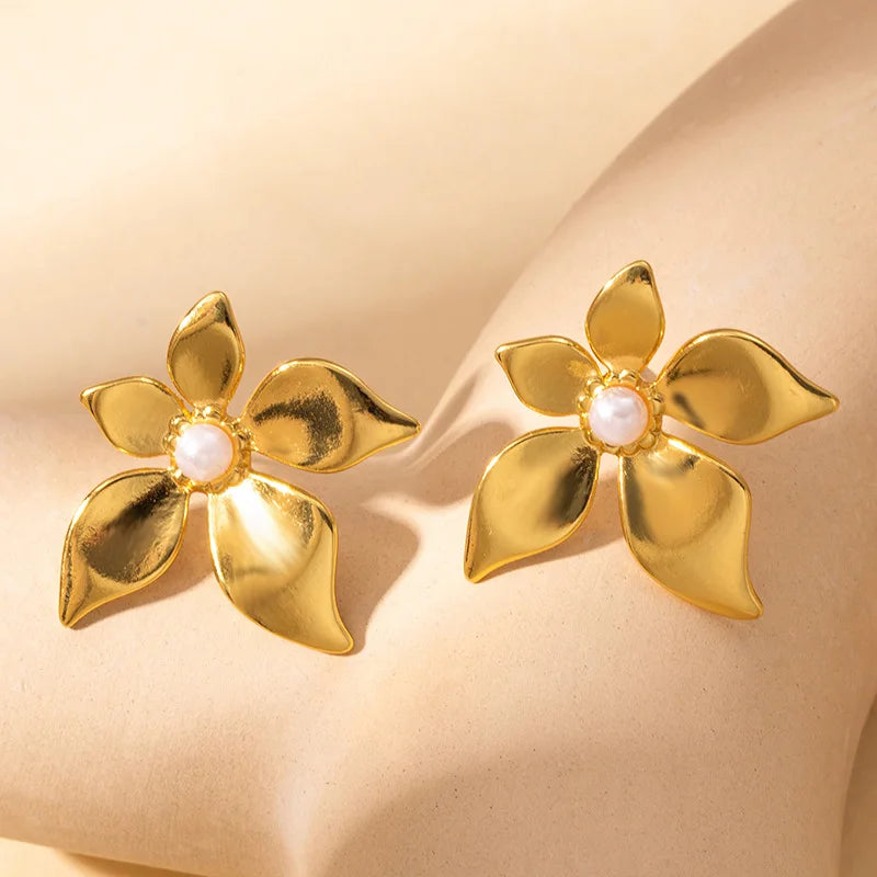Jasmine Pearl Studs