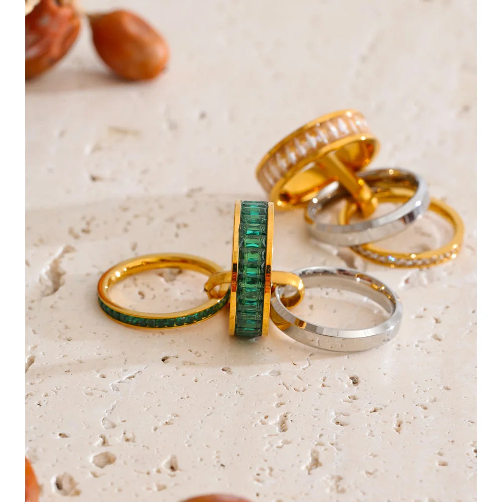 Layered Baguette Ring detail