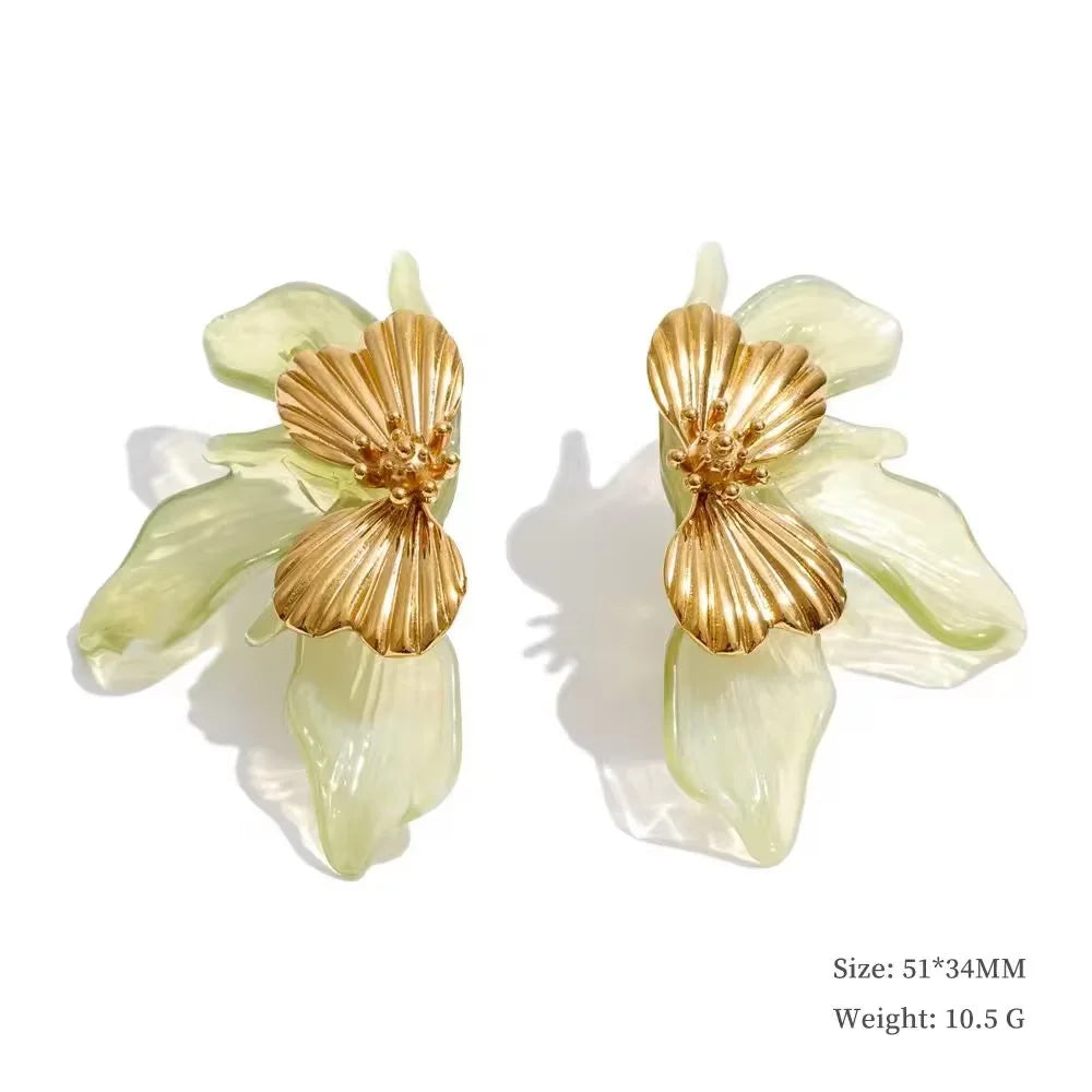 Hibiscus Bloom Earrings in Green