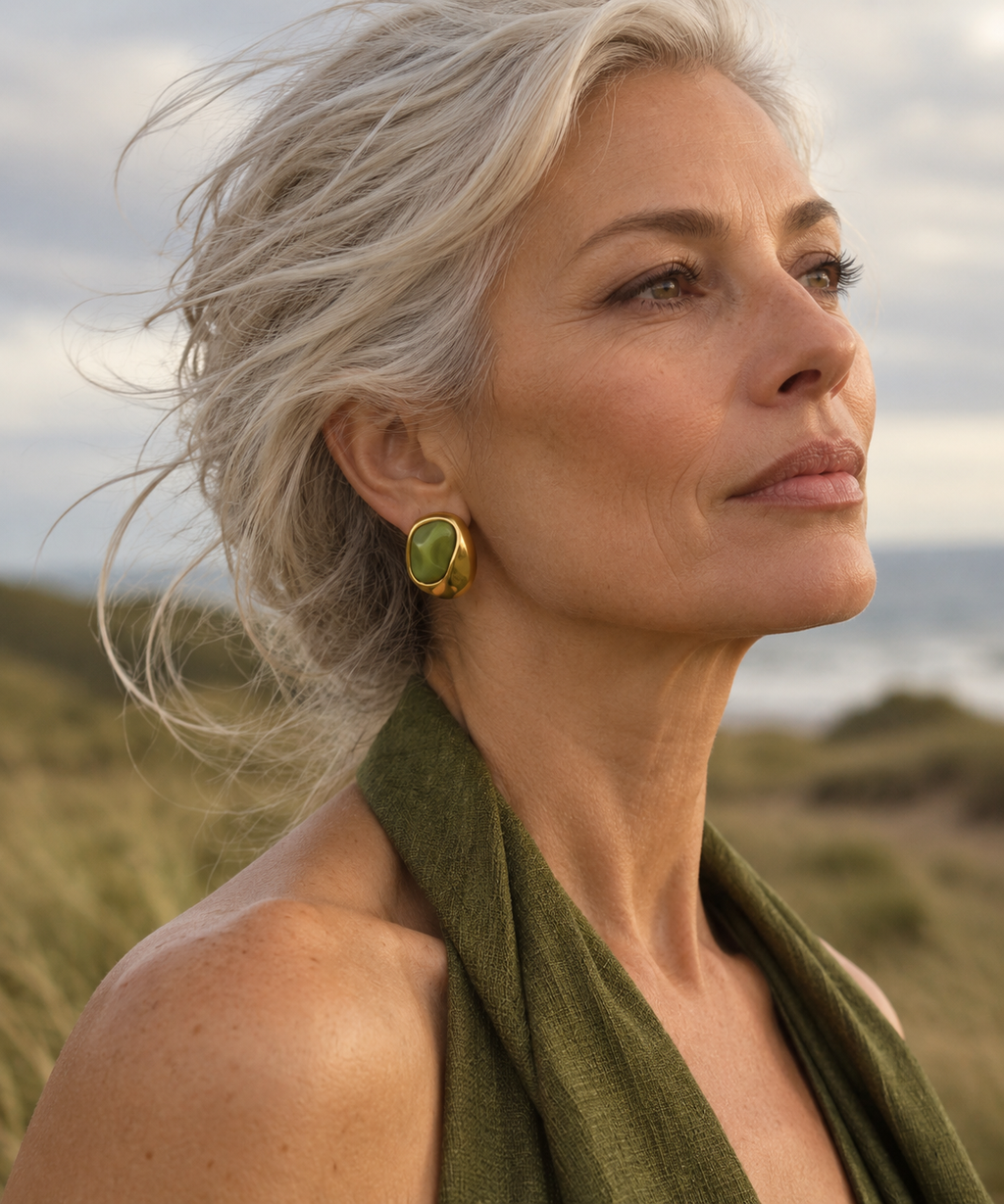 Pebble Studs in olive green worn — Casa Edoarda